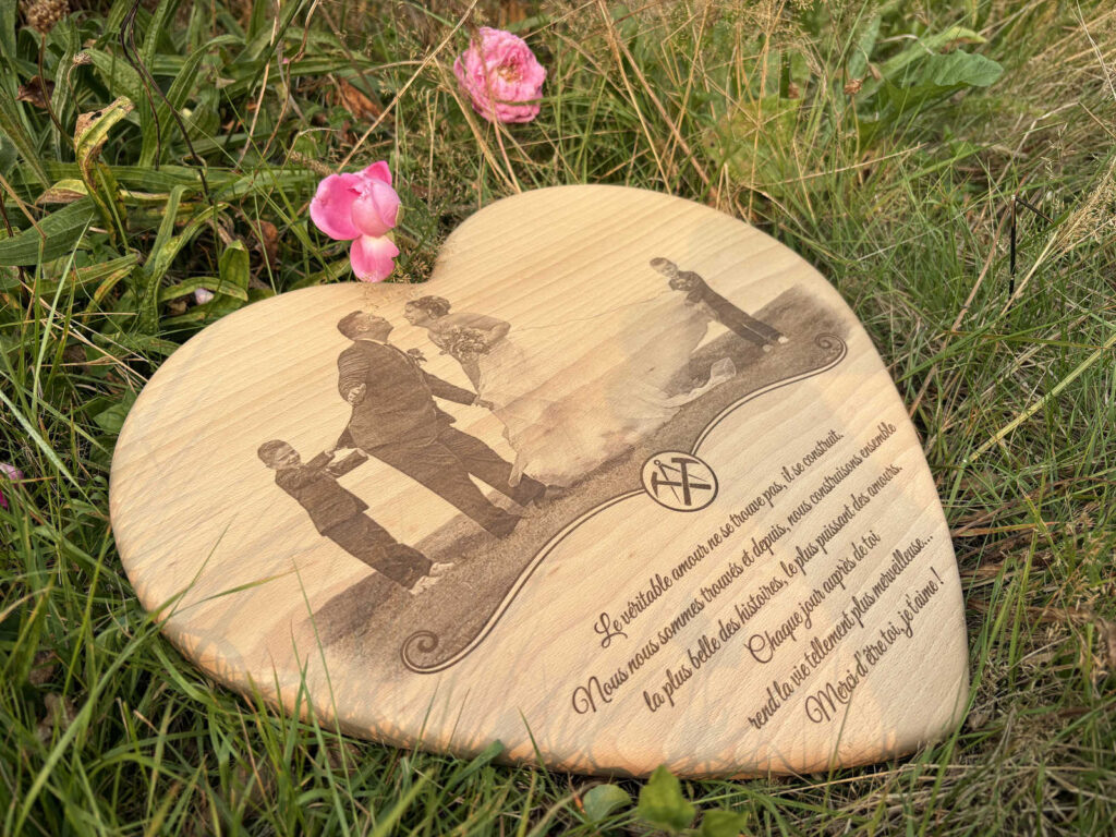 Cœur souvenir personnalisé (format : grand)