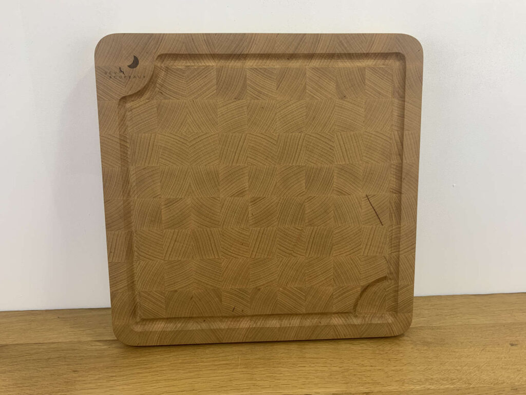 Planche à découper en bois de bout 39,5x40cm (avec rigole à jus)