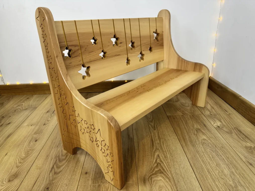 Banc pour enfant "Repos des songes" - pièce unique n°1
