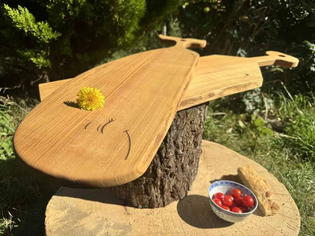 Planches à découper/présenter "Live Edge" - toutes nos pièces uniques